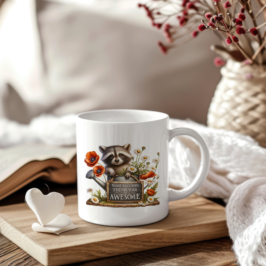 Sticker Waschbär in der Gießkanne mit Mohnblumen